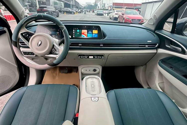 Used ORA Good Cat 2023 401 km Standard Range Prestige Version Lithium Iron Phosphate
