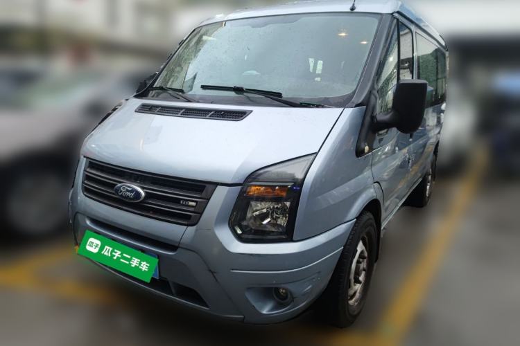 Used Ford Transit Custom 2013 2.4T Diesel Luxury Version Short Wheelbase Mid-Height China III Standard