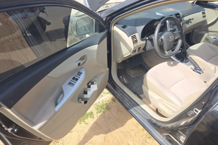 Used Toyota Corolla 2013 Special Edition 1.6L Manual Cool GL Model Driver Seat