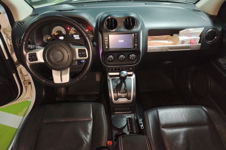 Used Jeep Compass 2014 Revised Version 2.0L Two-Wheel Drive Elite Edition
