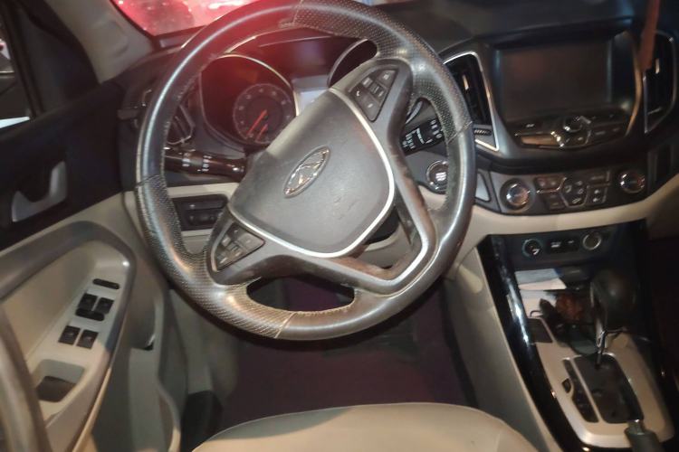 Used Chery Tiggo 5 2014 2.0L CVT Family Deluxe Edition