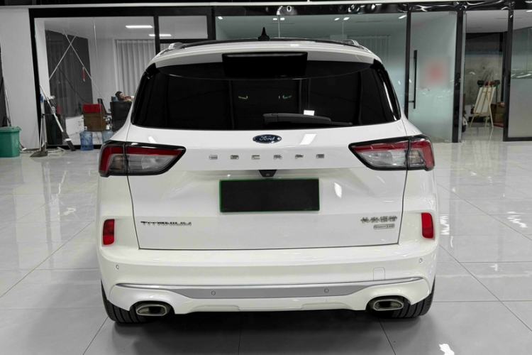 Used Ford Escape 2020 EcoBoost 245 Four-Wheel Drive Luxury Edition Exterior 4