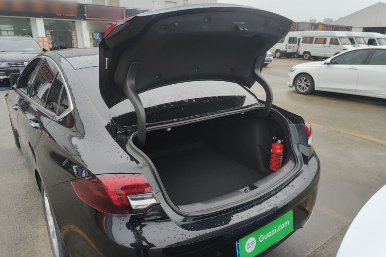 Used Buick Regal 2020 552T Luxury Version Trunk
