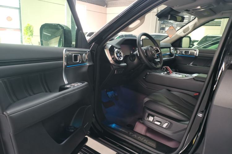 Used Tank 400 New Energy 2024 Hi4-T Off-Road Edition Driver Seat