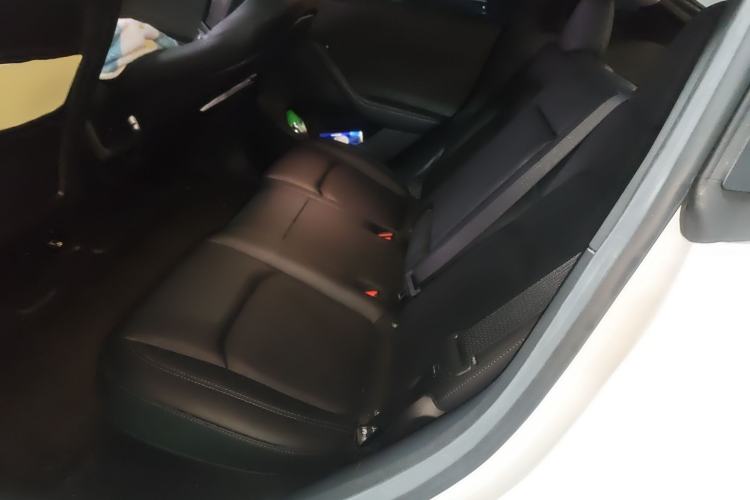 Used Tesla Model Y 2022 Revised Version Rear-Wheel Drive Left Rear Seat