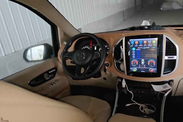 Used Mercedes-Benz Vito 2016 2.0T Elite Edition
