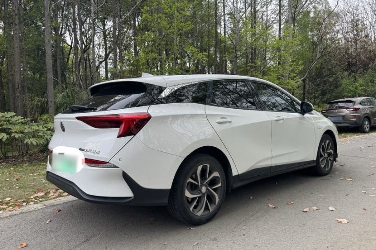 Used Buick Velite 6 2020 Connected Smart Enjoyment PLUS Exterior 2