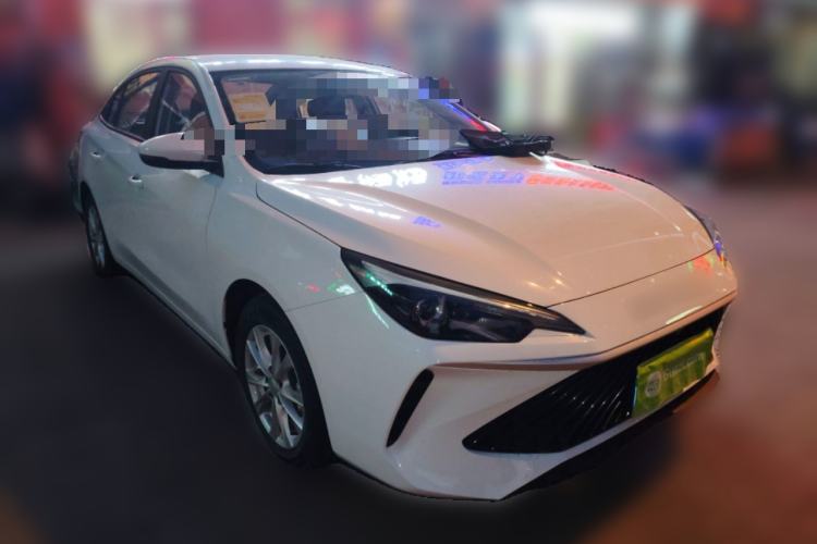 Used Roewe i5 2023 1.5L Manual Comfort Edition
