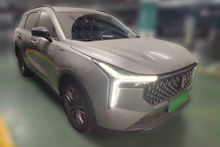 Used Bestune T55 2023 1.5T Automatic Leap Model Front Right 45 Deg