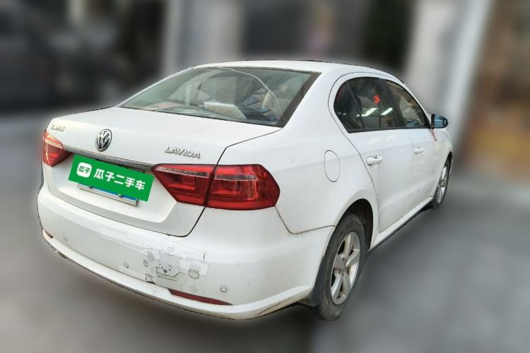 Used Volkswagen Lavida 2013 Revised Classic 1.6L Automatic Fashion Edition