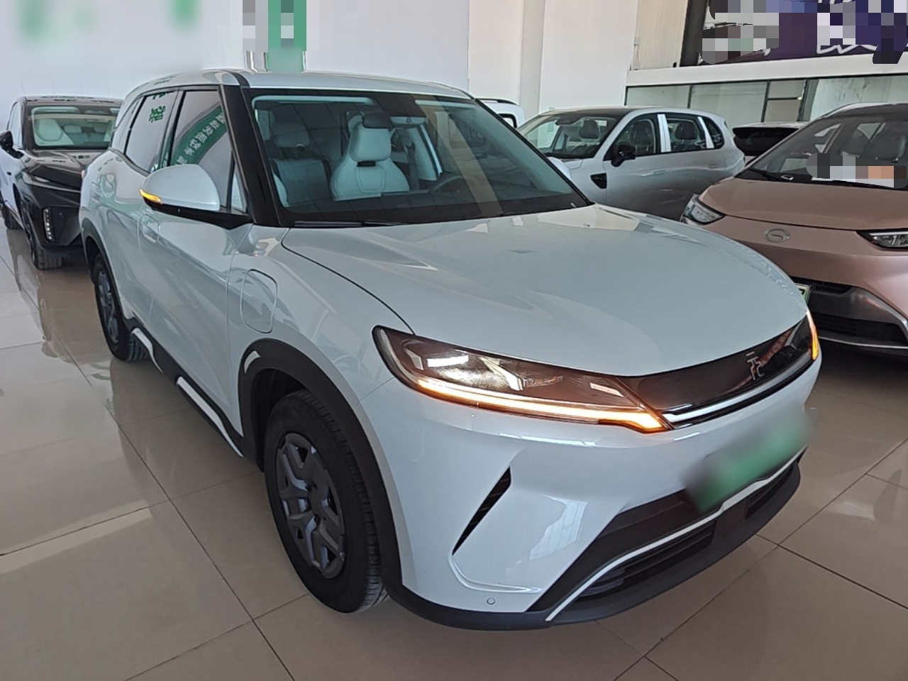 BYD Yuan UP 2025 Model 301KM Leading Version — снимка 3