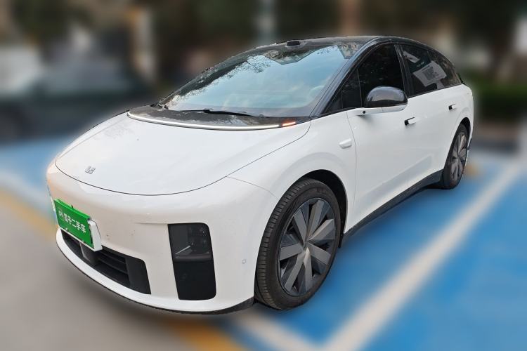 Used Li Auto i6 2025 Model Four-Wheel-Drive Standard Type