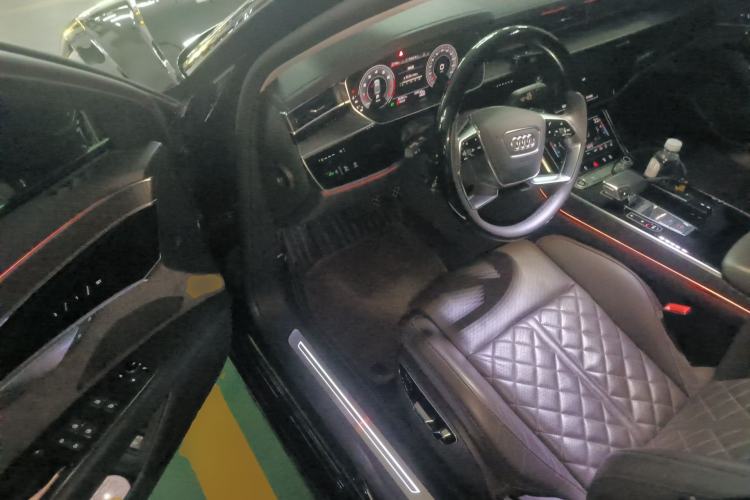 Used Audi A8 2022 A8L 50 TFSI quattro Comfort Edition Collector's Model
