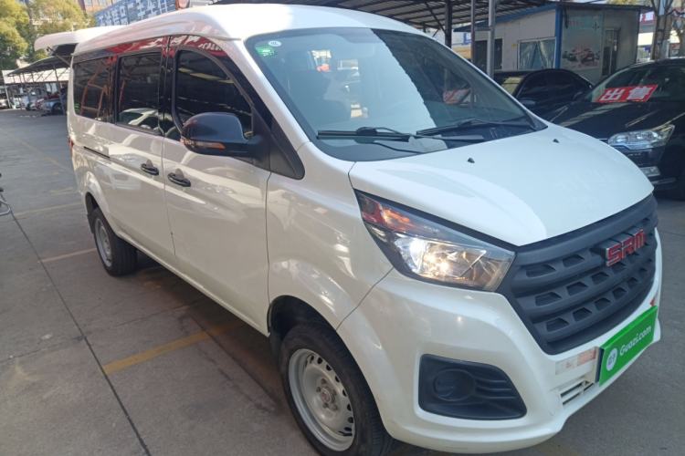 Used Jinbei Gold Hiace M Classic 2024 1.5L Engineering Lion Passenger Vehicle 5 Seats