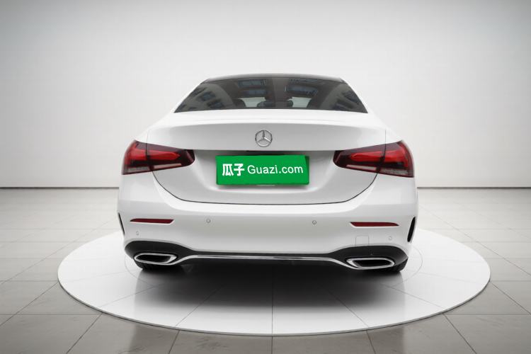 Used Mercedes-Benz A-Class 2022 Second Facelift A 200 L Sport Sedan Fashion Version