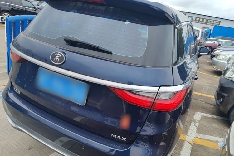 Used BYD Song MAX 2019 1.5T Manual Smart Connect Ruiyi Sunroof Model 6 Seats China VI Standard