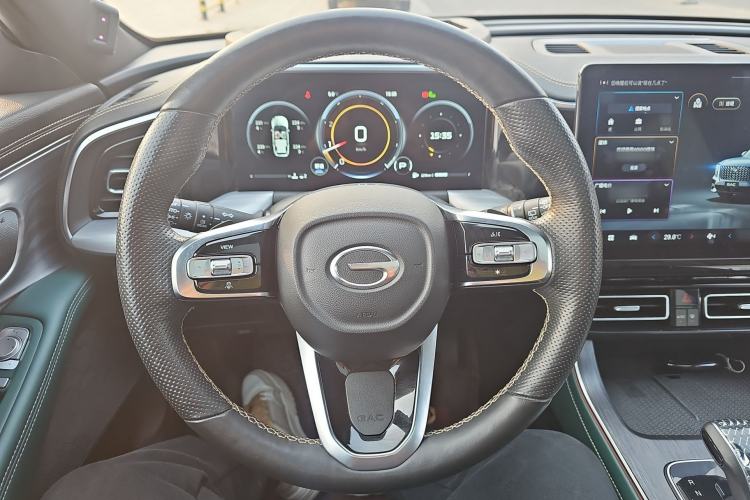 Used GAC Trumpchi GS8 2022 Flagship Series 2.0 TGDI Two-Wheel-Drive Prestige Edition (7 Seats)