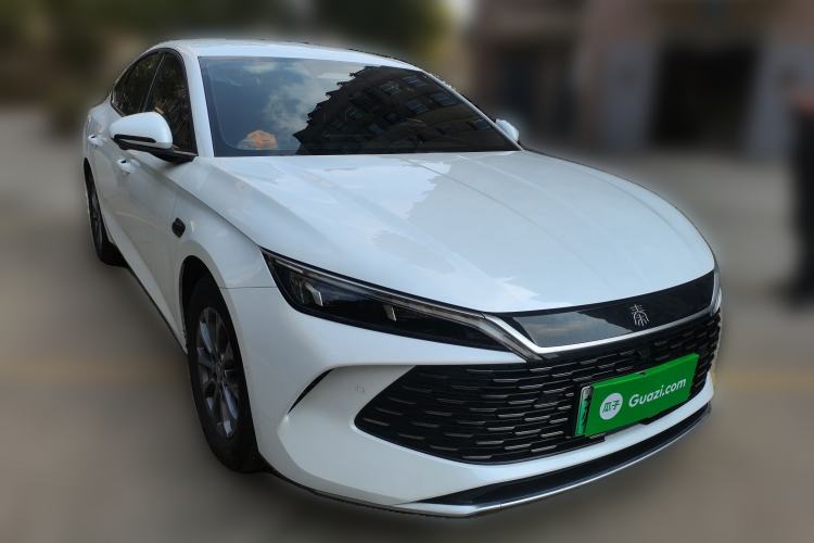 Used BYD Qin L 2025 DM-i Smart Drive 80KM Leading Model