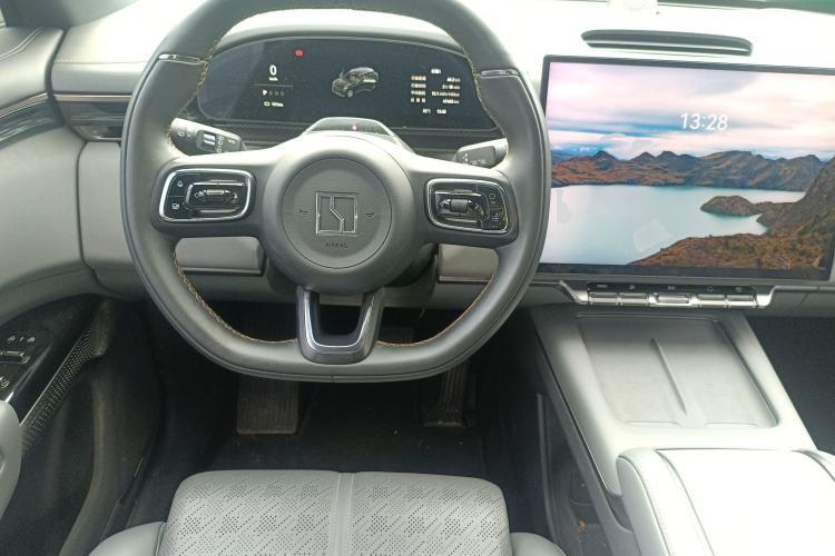 Used Zeekr 7X 2025 75 kWh Rear-Wheel Drive Intelligent Driving Version
