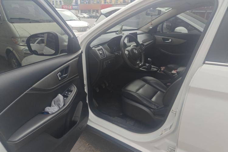 Used Dongfeng Fengon S560 2019 1.8L Manual Urban Model Driver Seat