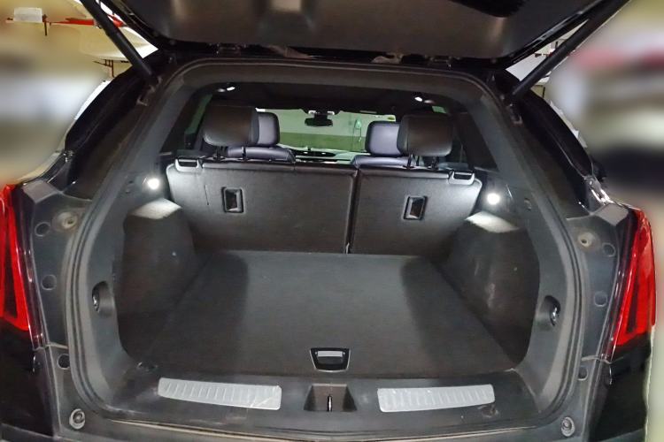 Used Cadillac XT5 2021 2.0T Two-Wheel Drive Luxury Version Trunk