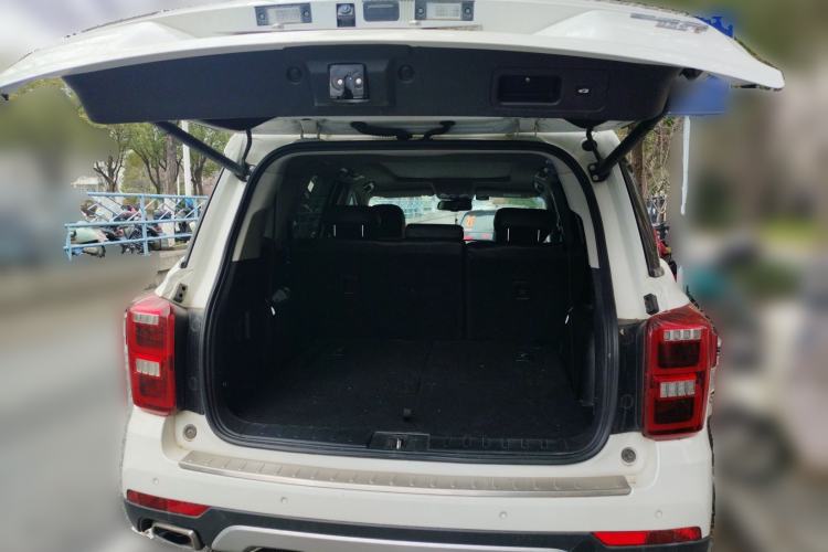 Used GAC Trumpchi GS8 2017 320T Two-Wheel Drive Luxury Smart Connectivity Version (7 Seats)