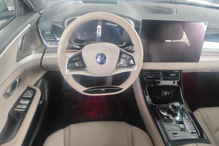 Used BYD Han 2025 EV 605KM Prestige Model