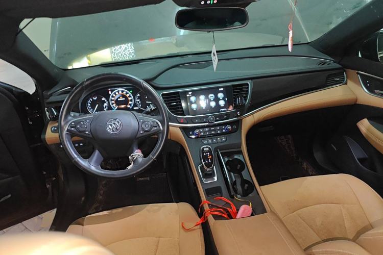 Used Buick LaCrosse 2018 28T Luxury Model
