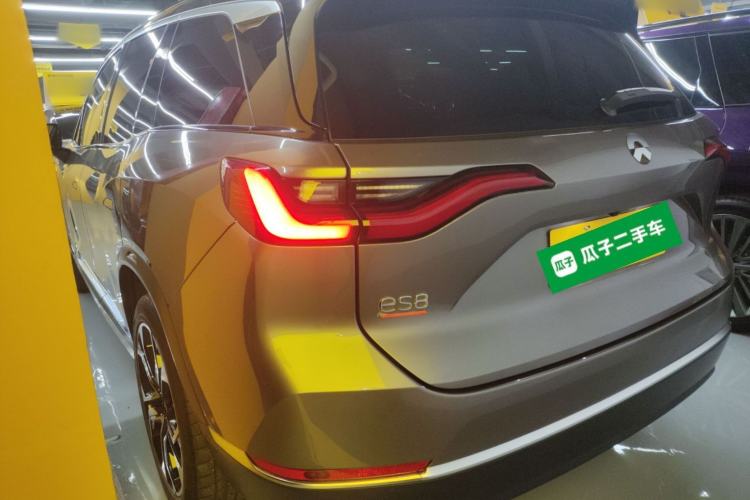 Used Nio ES8 2020 415 km Range 7-Seater Version Rear Left 45 Deg