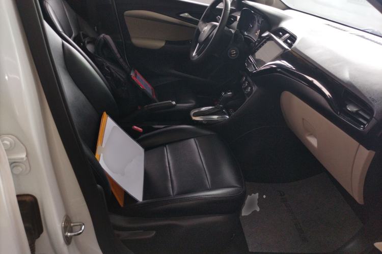 Used Buick Excelle 2020 15N CVT Elite Edition Right Front Seat