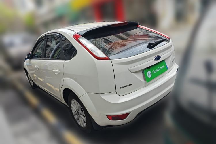 Used Ford Focus 2013 Hatchback Classic 1.8L Automatic Base Model
