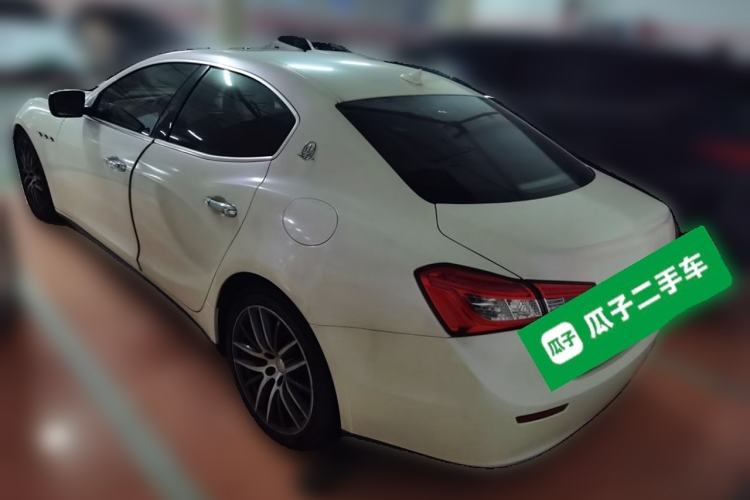 Used Maserati Ghibli 2014 3.0T Standard Edition Rear Left 45 Deg