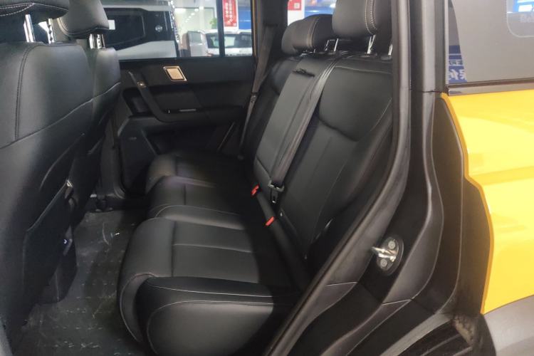 Used Chery Fulwin X3L 2025 Model 205 All-Wheel Drive High-Energy Edition
