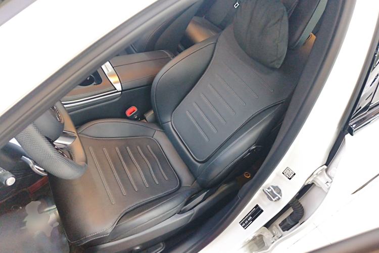 Used Mercedes-Benz C-Class 2023 Second Facelift C 260 L Starry Night Sports Edition