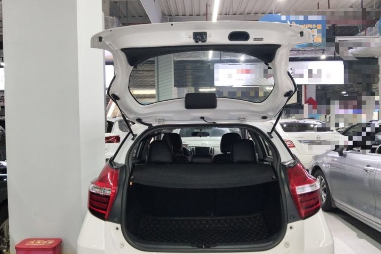 Used Toyota YARiS L Zhi Xuan 2016 Revised 1.5E CVT Charming Edition Trunk