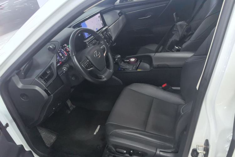 Used Lexus ES 2024 200 Premium Edition
