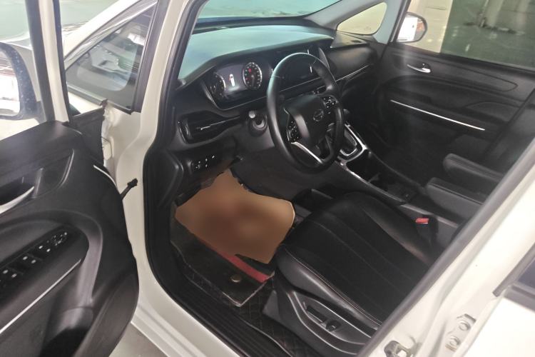 Used GAC Trumpchi M6 2021 270T DCT Luxury Edition (7-seater) Driver Seat