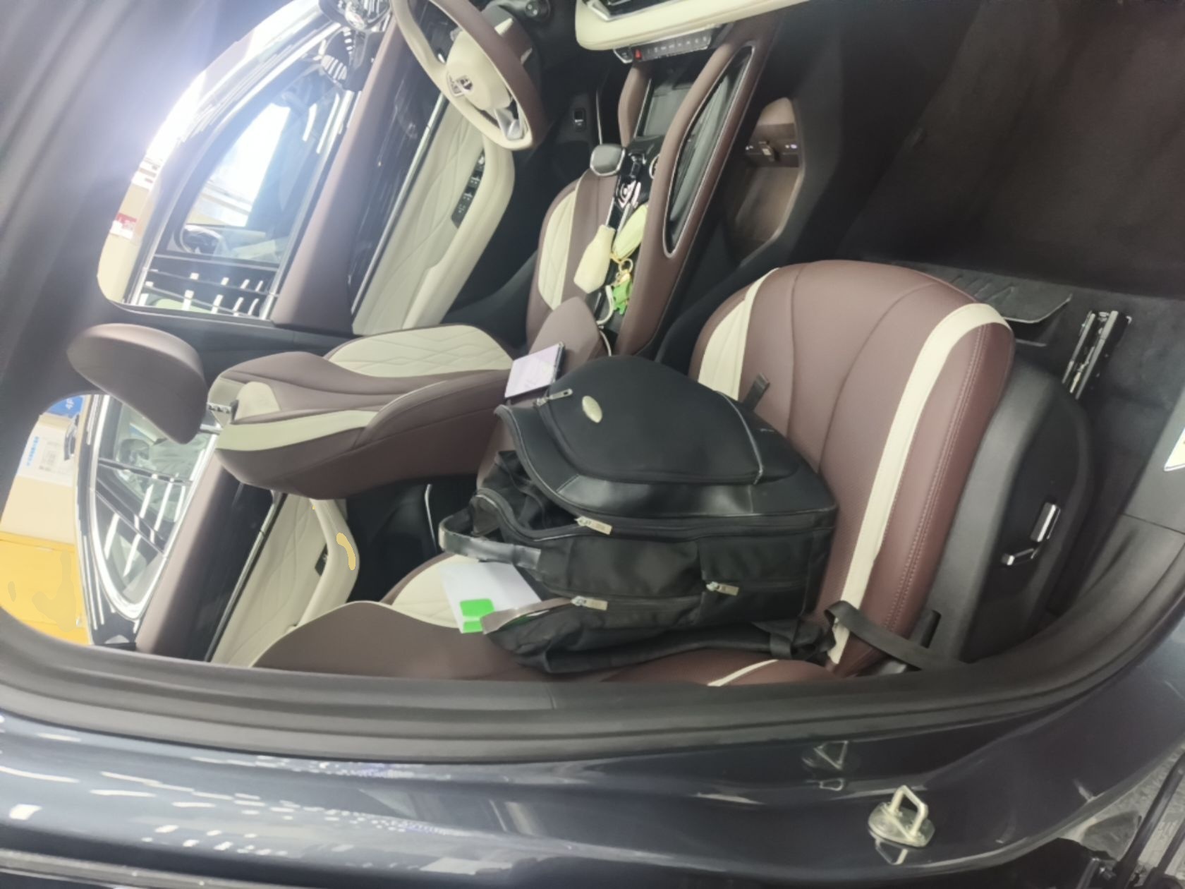 Geely Auto Monjaro L 2024 2.0TD High-Power Automatic Two-Wheel Drive Yunqi Version — снимка 19