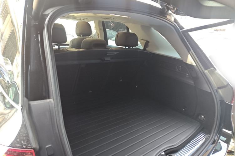 Used Mercedes-Benz GLE 2022 GLE 350 4MATIC Stylish Model Trunk