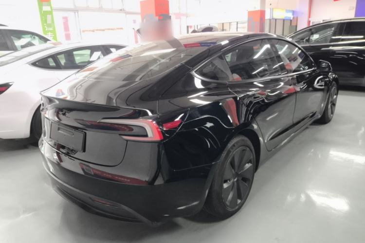 Used Tesla Model 3 2023 Rear-Wheel-Drive Version
