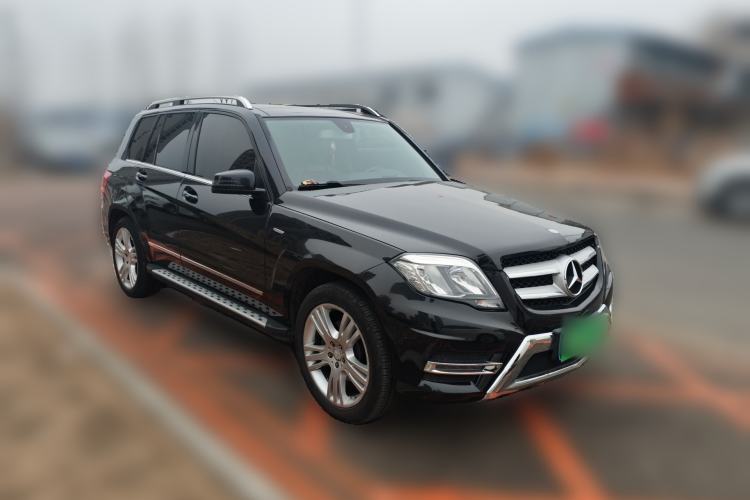 Used Mercedes-Benz GLK-Class 2015 GLK 260 4MATIC Dynamic Edition Ultimate Version Front Right 45 Deg