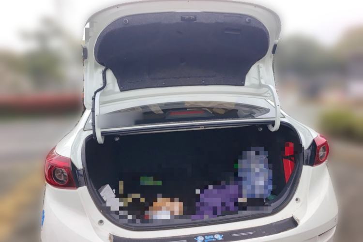 Used Mazda 3 Axela 2019 Cloud-Controlled Sedan 1.5L Automatic Luxury Model China VI Standard Trunk