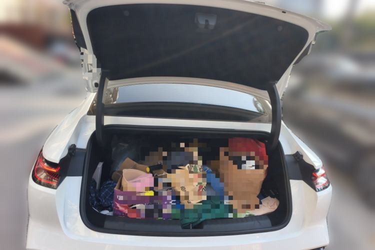 Used Geely Galaxy E8 2024 550 km Range Rear-Drive Dragon Edition Trunk