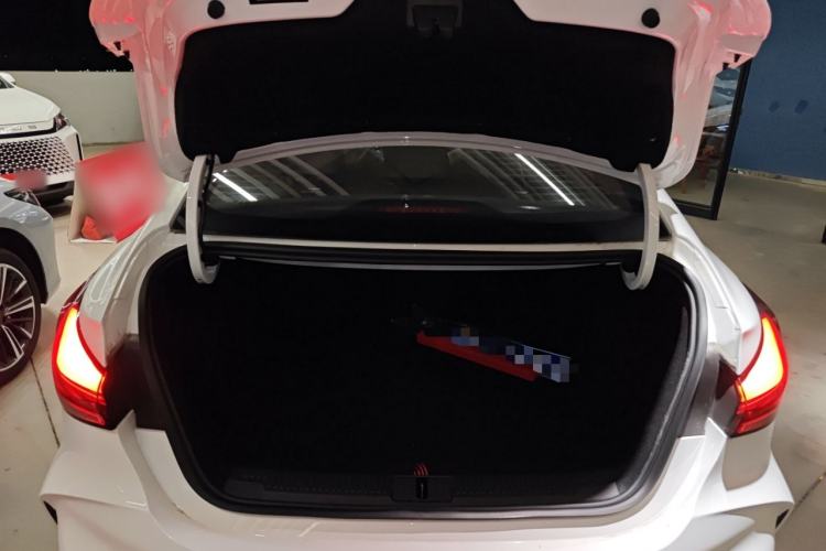 Used MG 5 2025 180 DVVT Global Luxury Edition