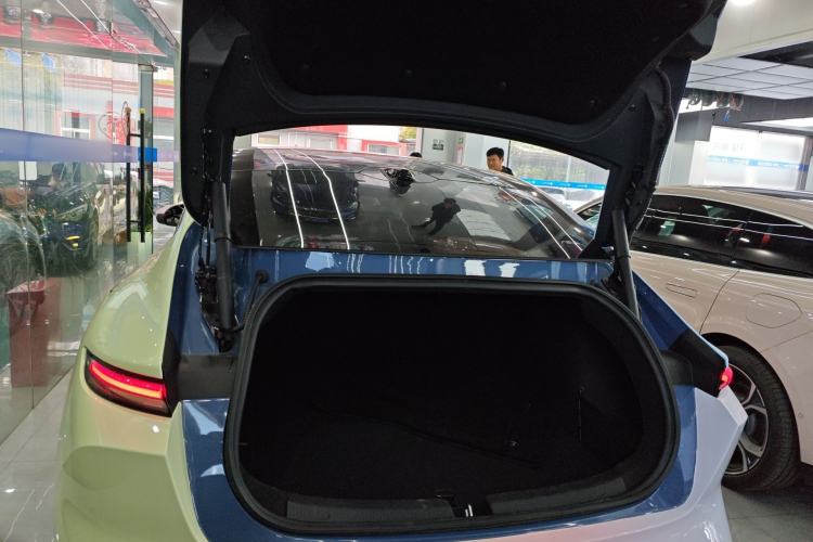 Used Nio ET5 2022 75 kWh