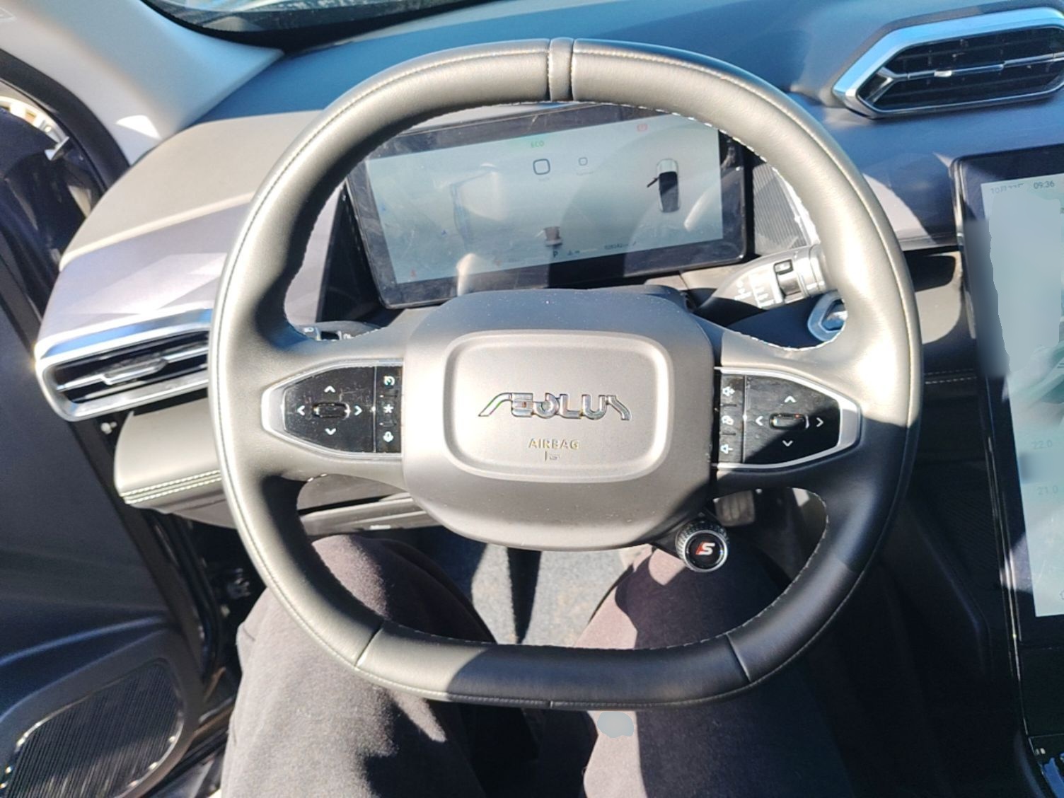 Dongfeng Aeolus Mage 2023 DH-i 1.5T Luxury Edition — снимка 13