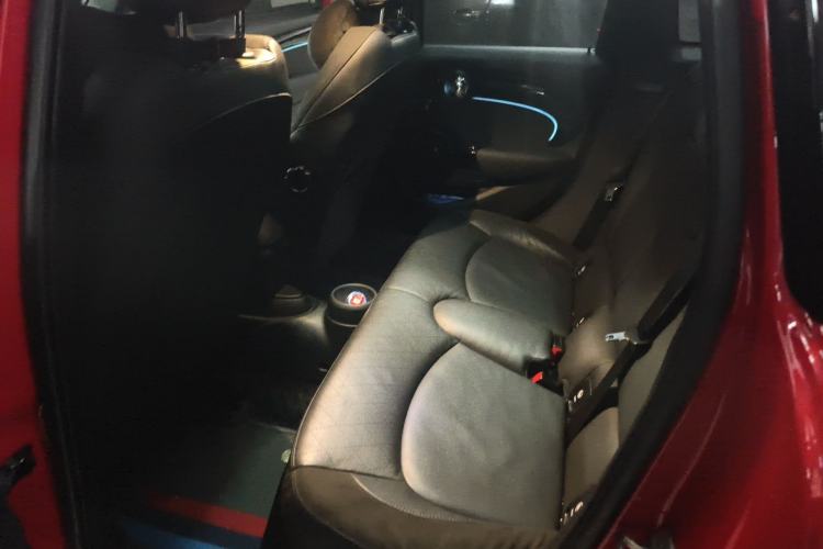 Used MINI 2023 Facelift 2.0T COOPER S Artist Five-Door Edition Left Rear Seat