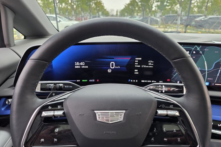 Used Cadillac OPTIQ 2024 Standard Range Version
