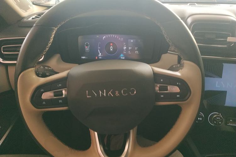 Used Lynk & Co 02 2022 1.5T DCT Shine Plus Steering Wheel