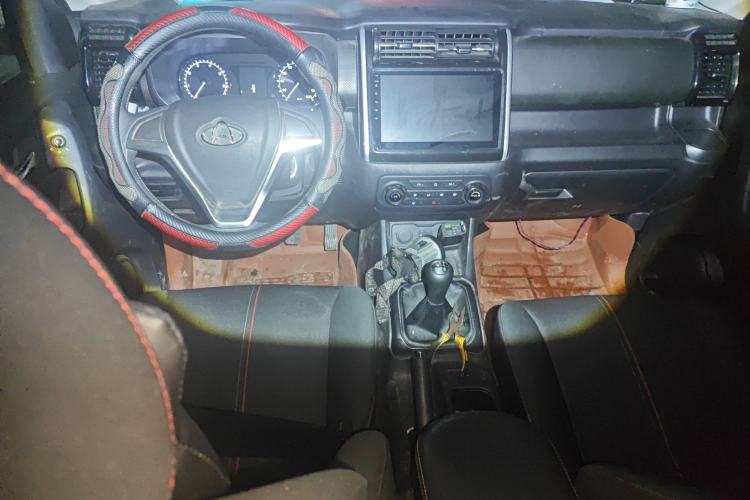 Used CHANGAN OSHAN X70A 2019 1.5L Manual Comfort Model China VI Standard
